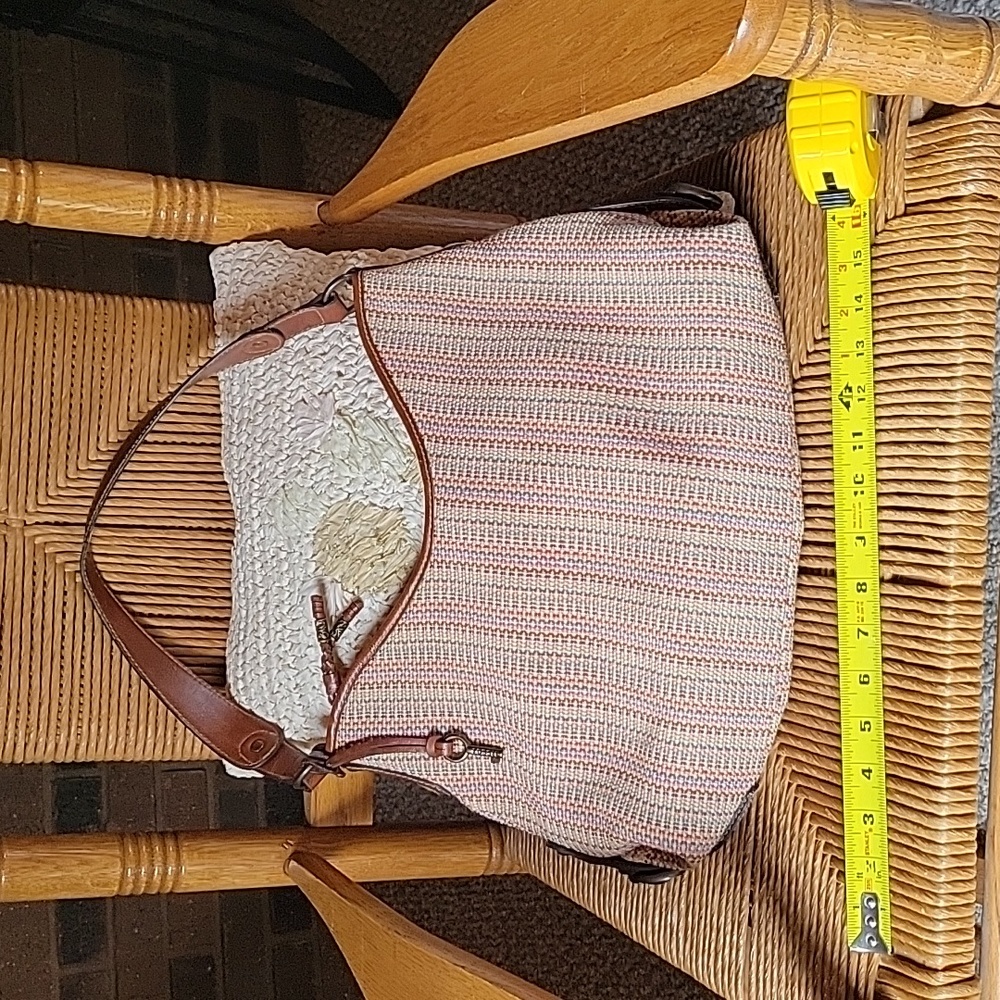 Vintage Fossil multicolored woven tote/purse.